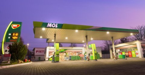 Emelkednek a tarifák a Mol Plugee töltőpontjain