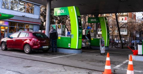 A Mol kárpótolja azokat, akik technikai okok miatt drágán tankoltak
