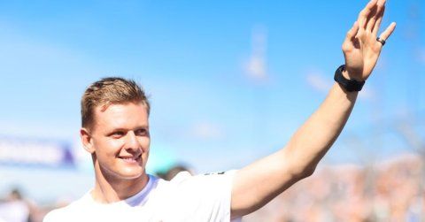 F1: A monacói baleset után gyülekeznek a viharfelhők Schumacher feje felett