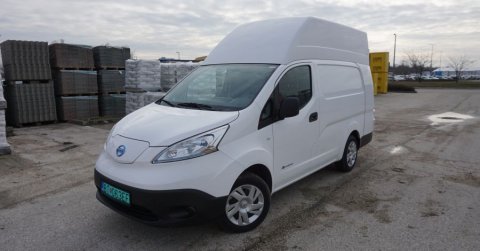 Nesze, itt egy púp: Nissan e-NV200 XL Voltia 2021 teszt
