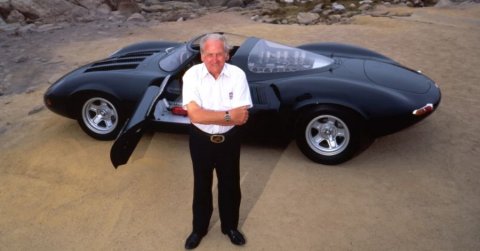 98 éves korában elhunyt Norman Dewis, a Jaguar legendás tesztpilótája
