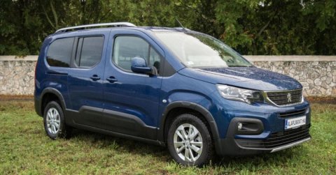 Ez már inkább kisbusz: Peugeot Rifter 1.5 BlueHDi L2 (2019) – Teszt + Videó
