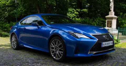 Gavalléroknak: Lexus RC 300h Luxury (2019) – Teszt + Videó
