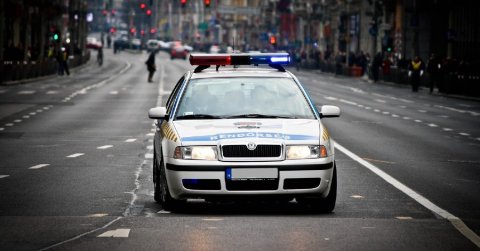 Pár nap alatt több ezer sofőrt állítottak meg a rendet követelő rendőrök