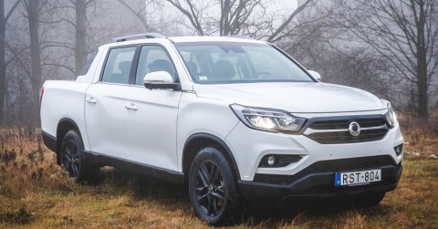 Kényelmes teherautó igényeseknek: Ssangyong Musso Grand Premium 4WD 2.2 e-XDI 6AT (2019) – Teszt + Videó
