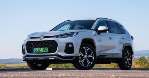 Ikertesóm, te vagy az? - Suzuki Across 2.5 PHEV 2021 - Teszt