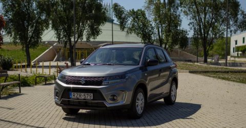 Kissé elszaladt a ló, na nem erőben: Suzuki Vitara 1.4 48V Hybrid (2020) – Teszt