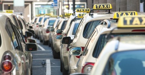 Gyorsan elzavarták a rendőrök a Keletinél megjelenő taxis hiénákat