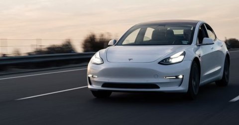Június közepéig maradhat a buborékos rendszer a Tesla sanghaji gigagyárában