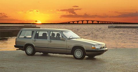 Bűvös kockák - Volvo 700-as széria
